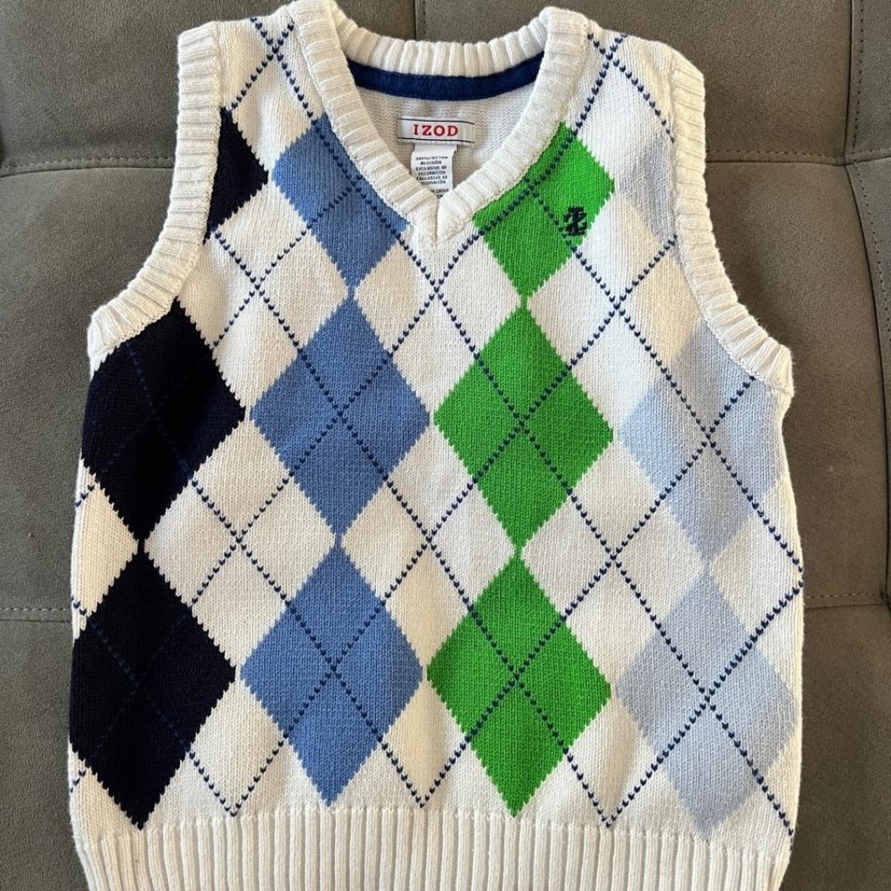 Izod Boy's Argyle Vest